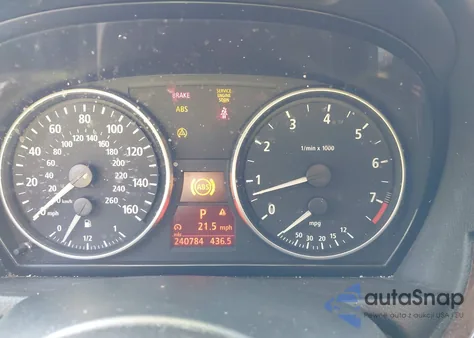 2006 BMW 325I из США, поврежденный, VIN WBAVB13596PT18693